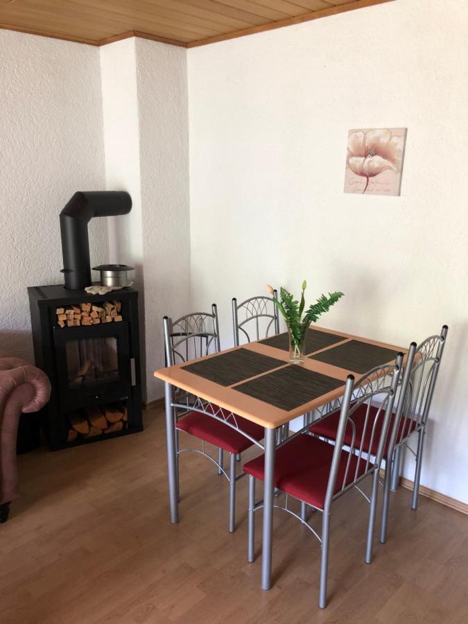 Ferienwohnung In ดาห์น ภายนอก รูปภาพ